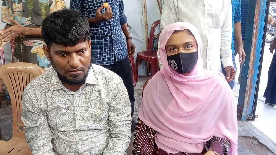 পাঁচ দিন অনশন প্রেমিকার, অবশেষে বিয়ে হলো থানায়